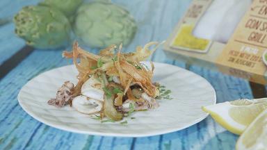 Chips di carciofi e manioca con calamari
