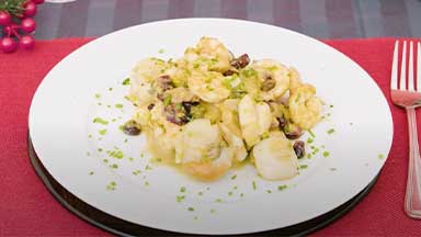 Scallops and prawns with capers and blueberries